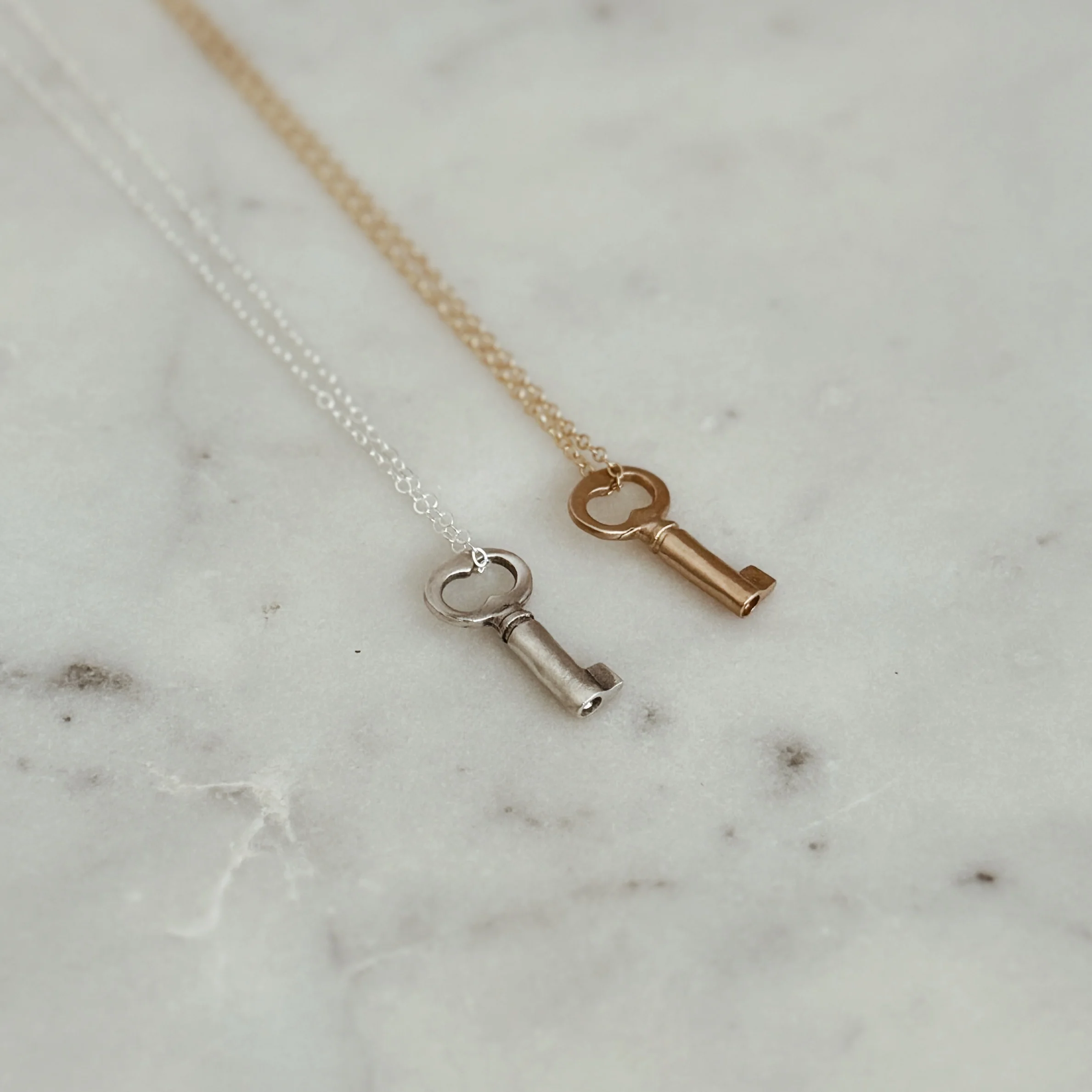 KEY PENDANT - Image 11
