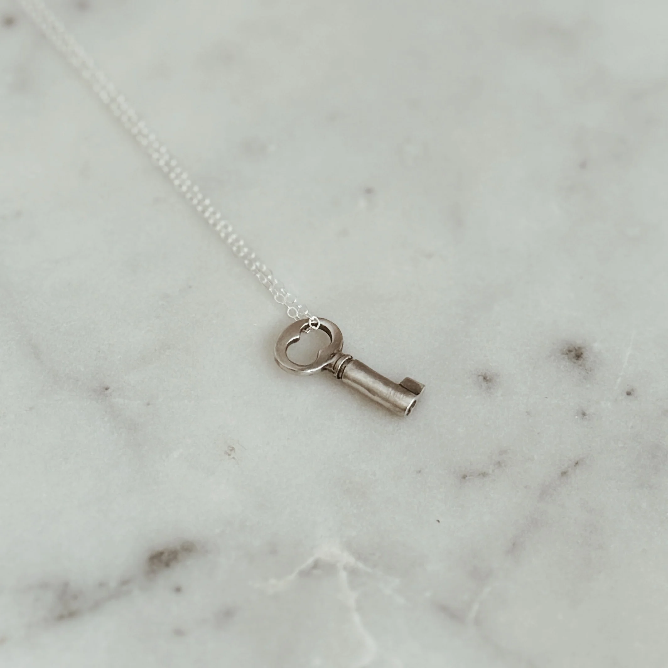 KEY PENDANT - Image 8