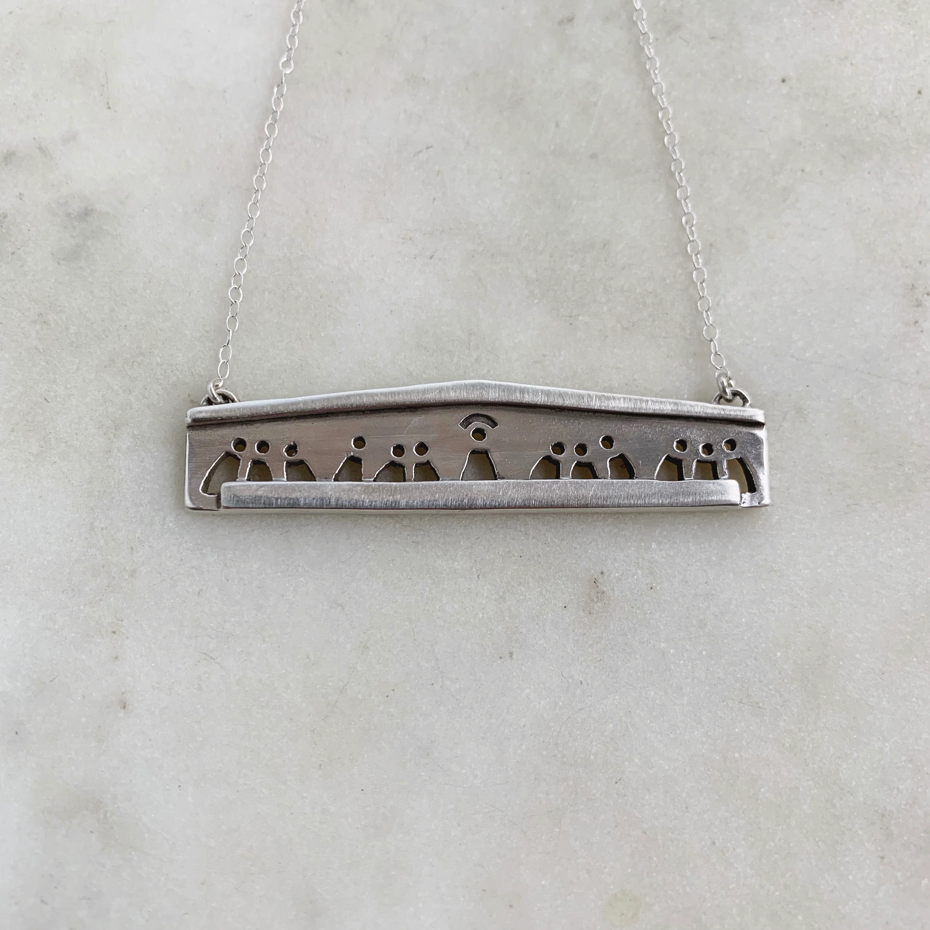 LAST SUPPER BAR NECKLACE - Image 4