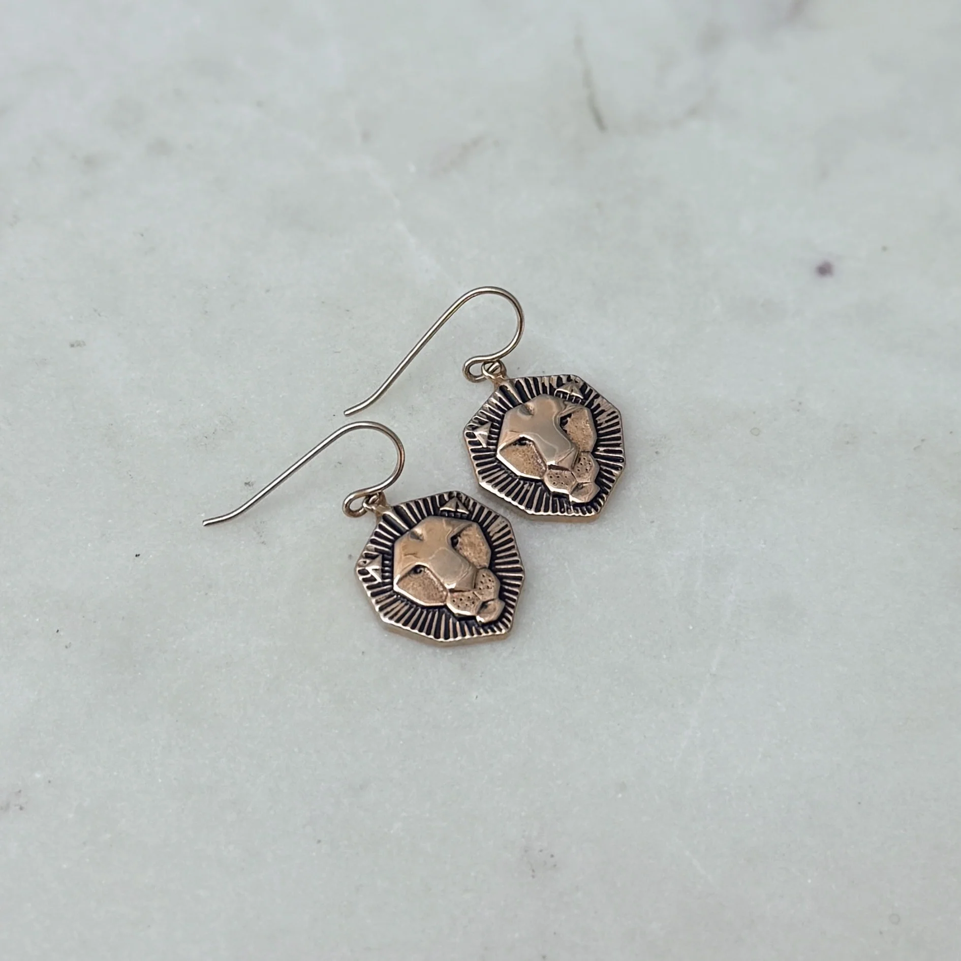 ARCHIVE — LION EARRINGS - Image 4