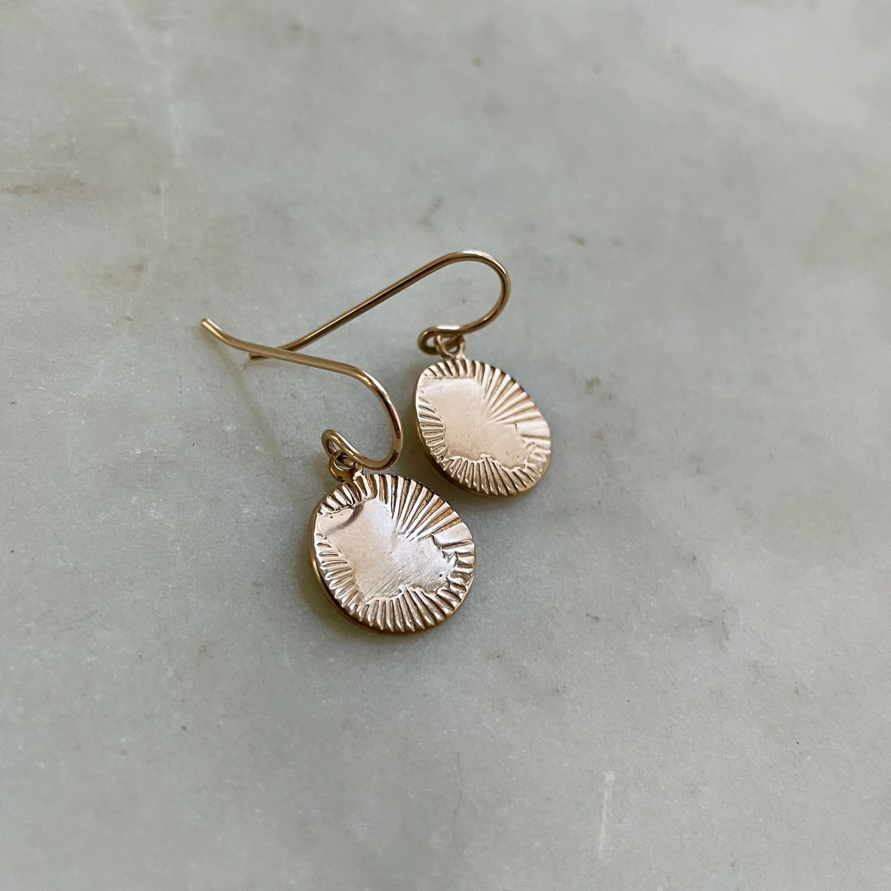 ARCHIVE — LOUISIANA BURST EARRINGS - Image 3
