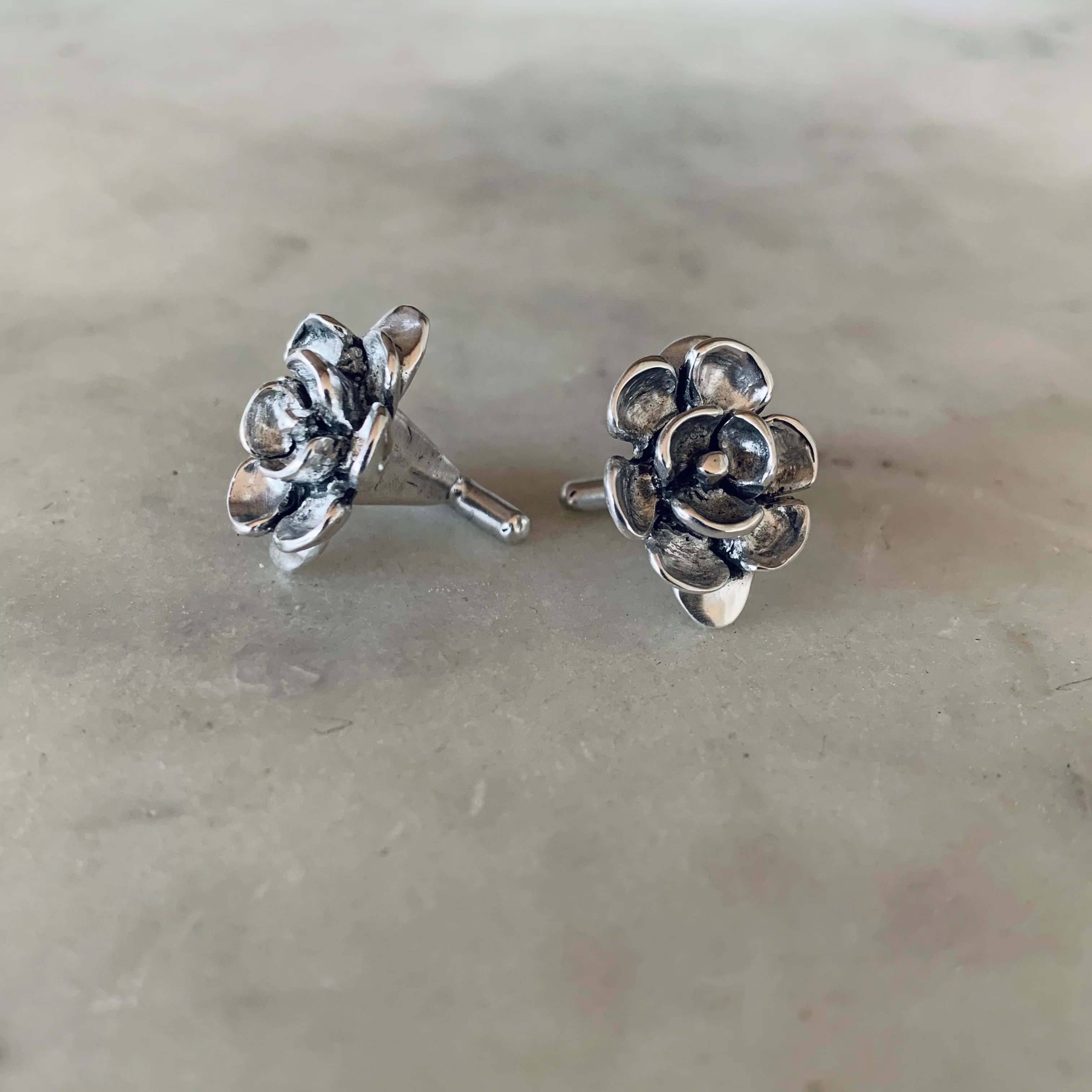 MAGNOLIA CUFFLINKS - Image 4