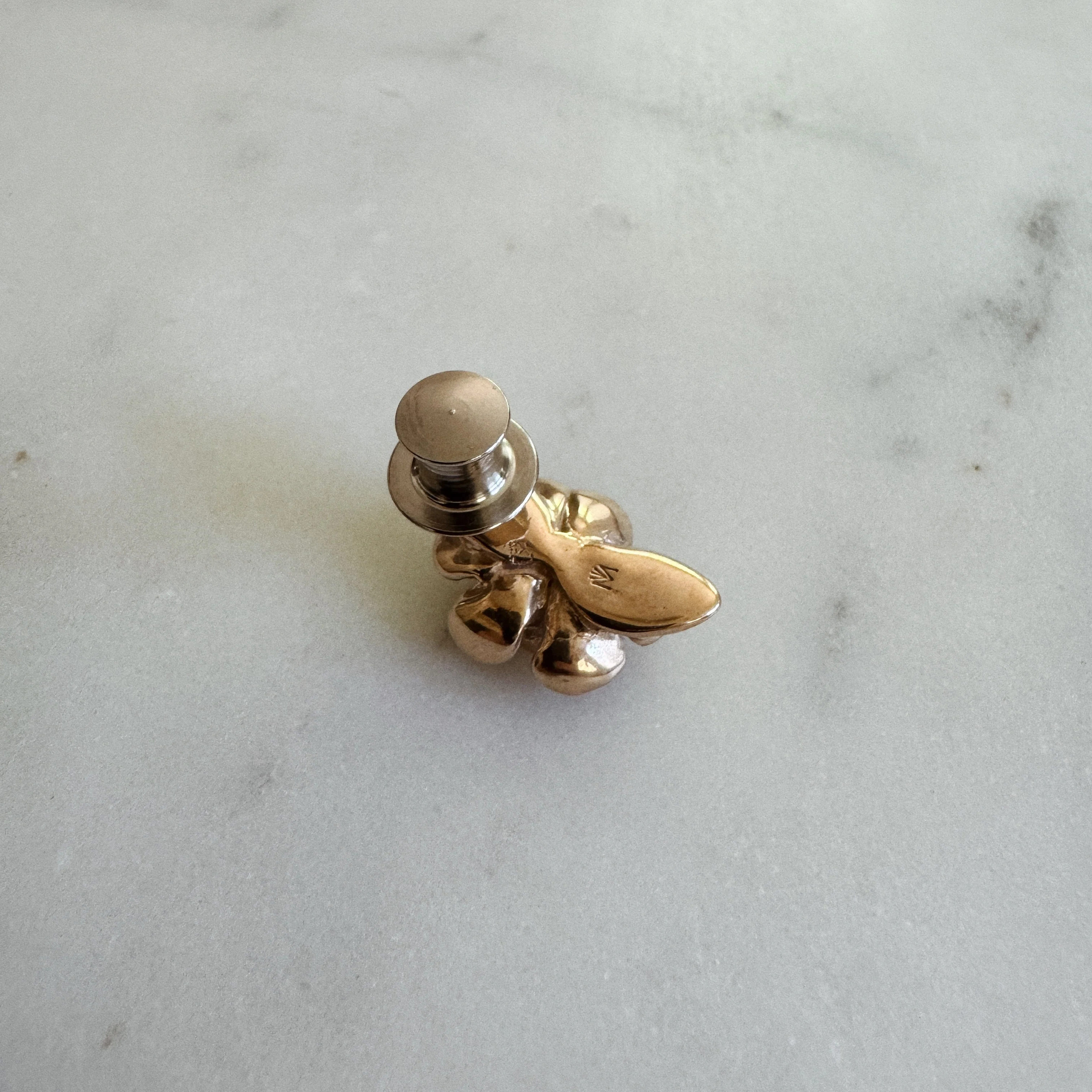 MAGNOLIA TIE/LAPEL PIN - Image 3