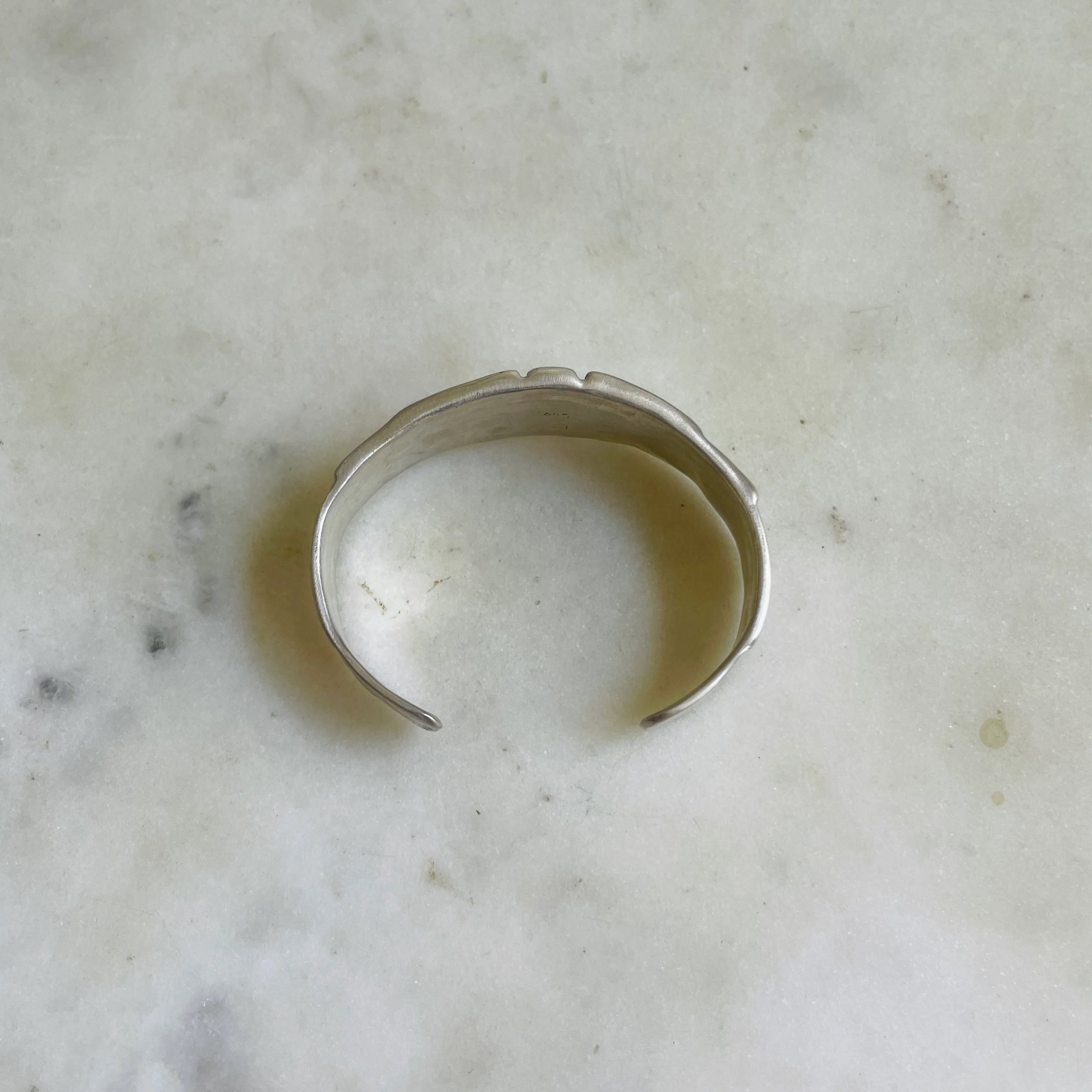 CHILD'S PELICAN CUFF - Image 9