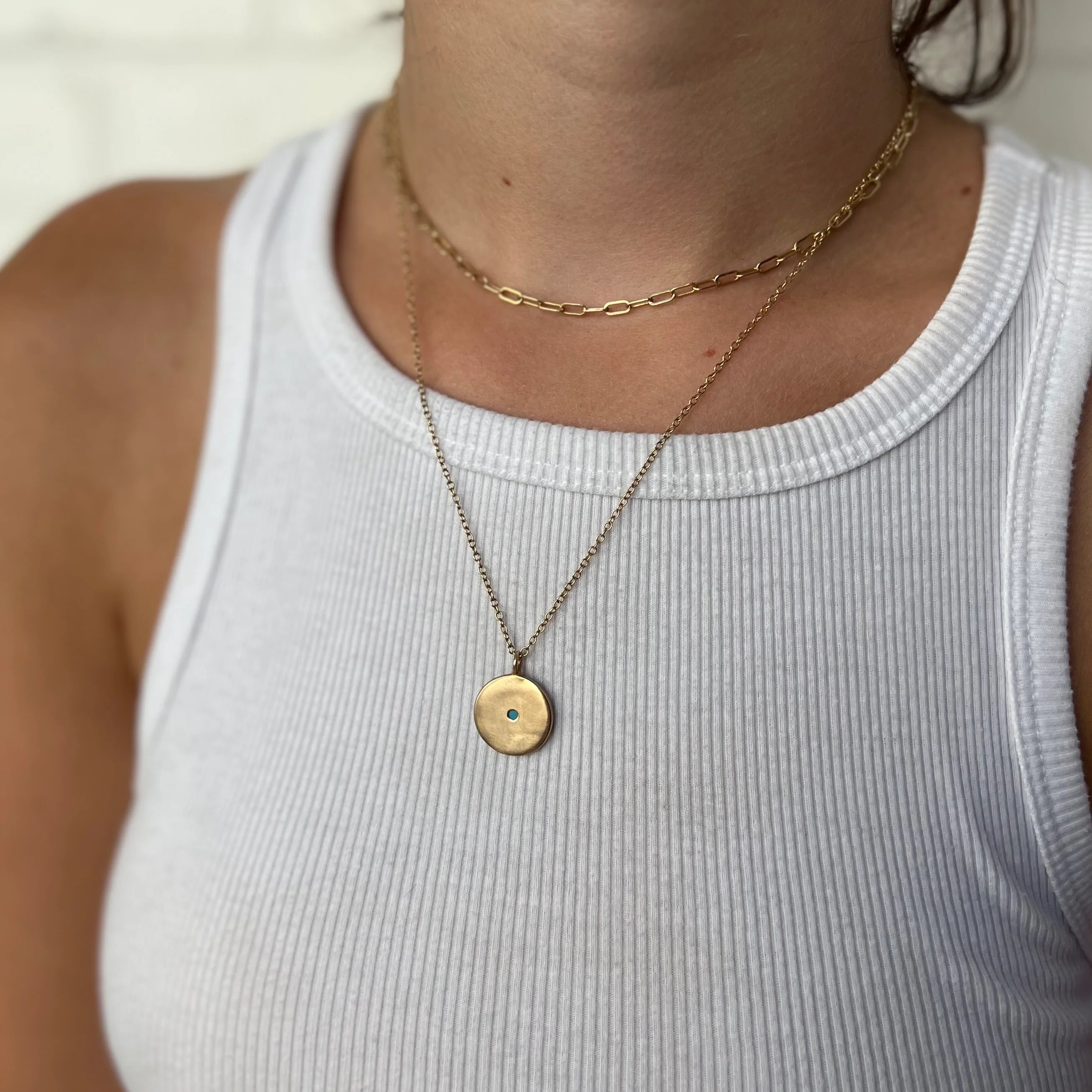 MINIMAL CIRCLE STONE PENDANT - Image 4