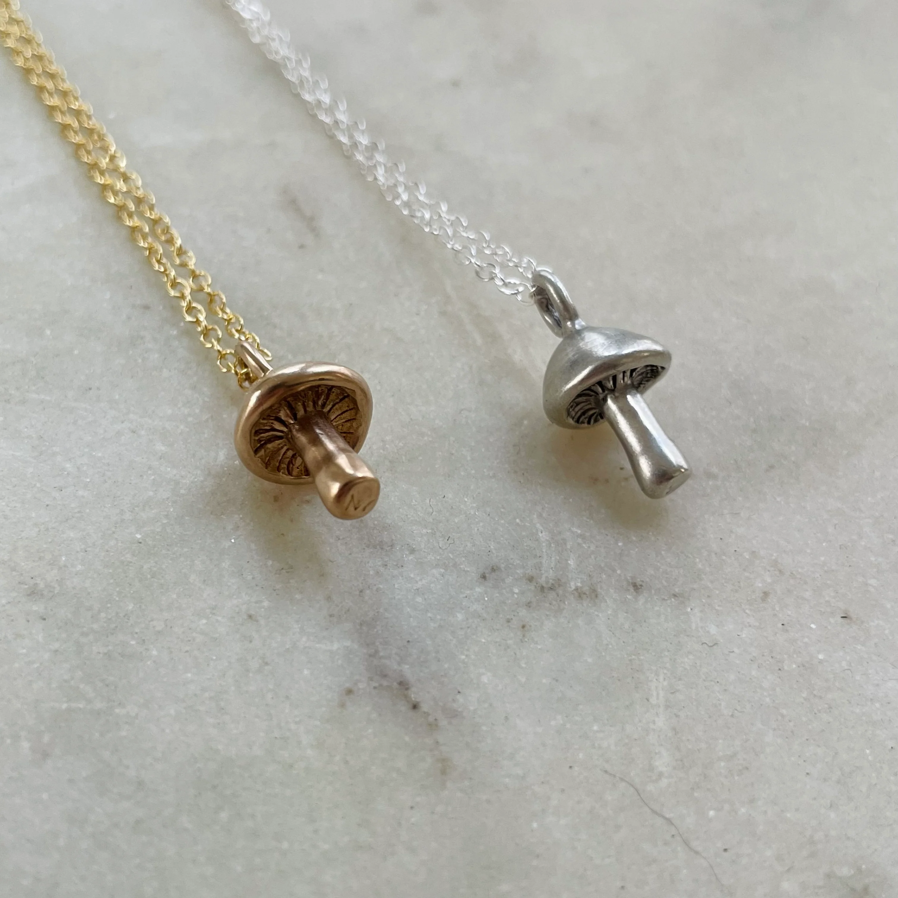 MUSHROOM PENDANT - Image 10