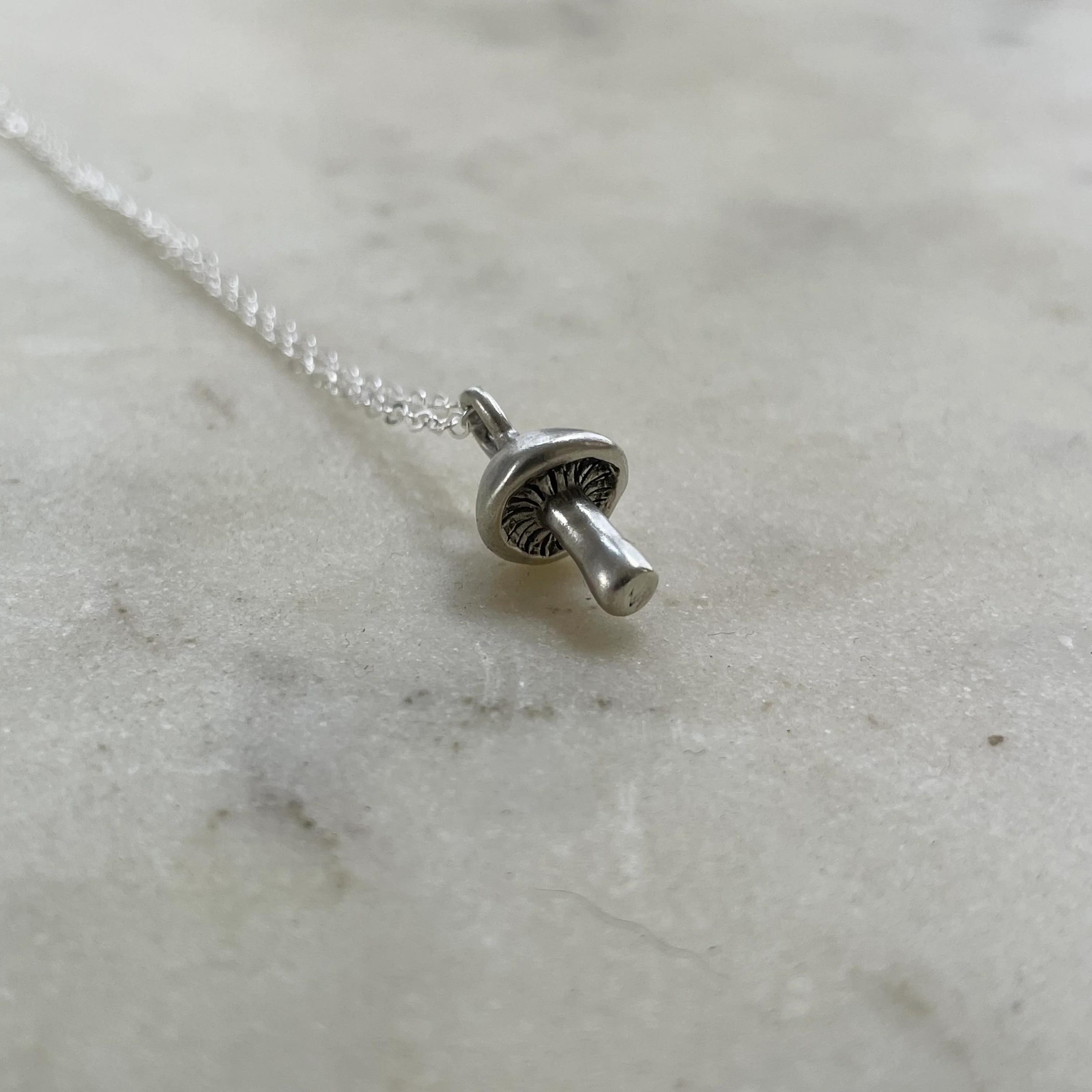 MUSHROOM PENDANT - Image 8