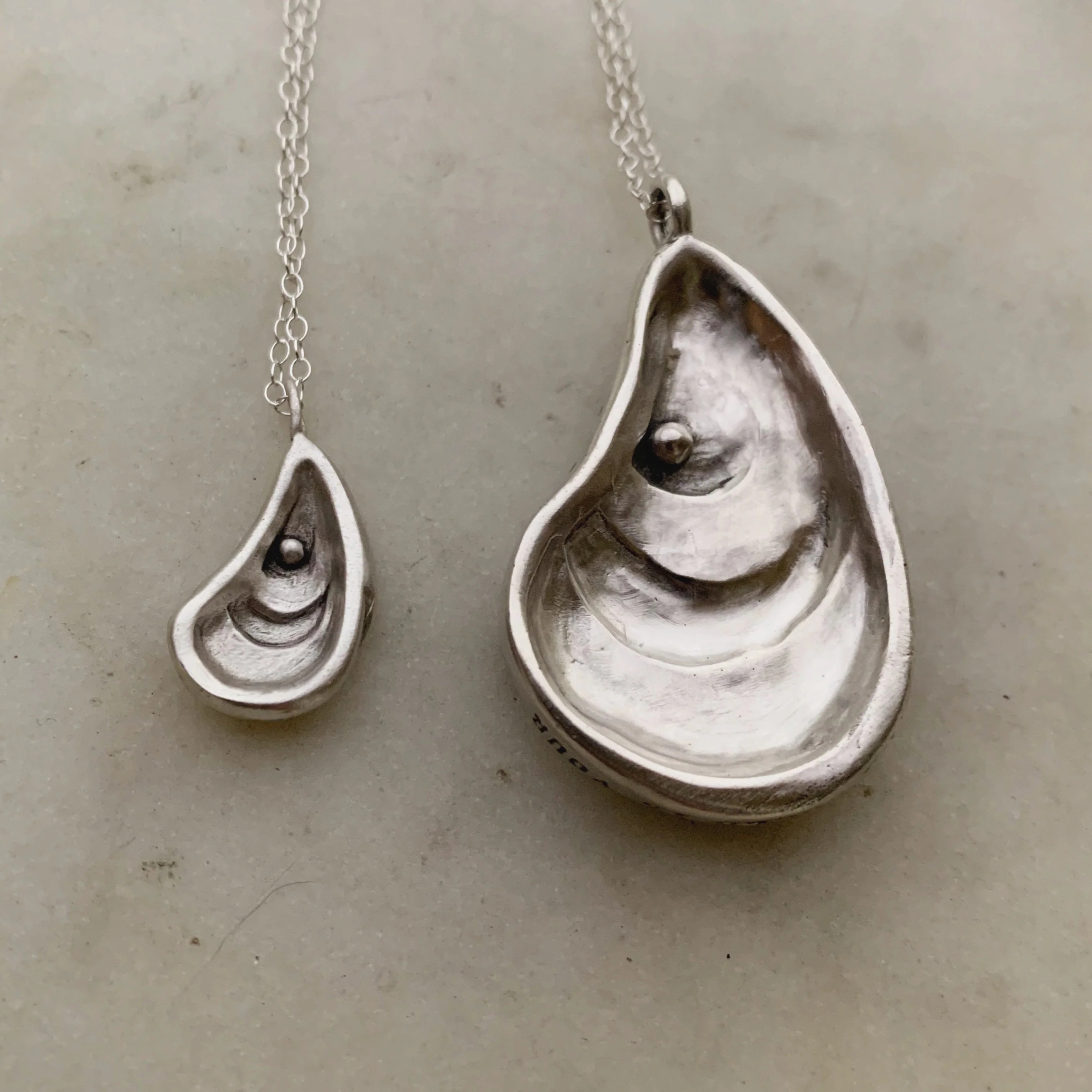 ARCHIVE — OYSTER PENDANT — LARGE - Image 13