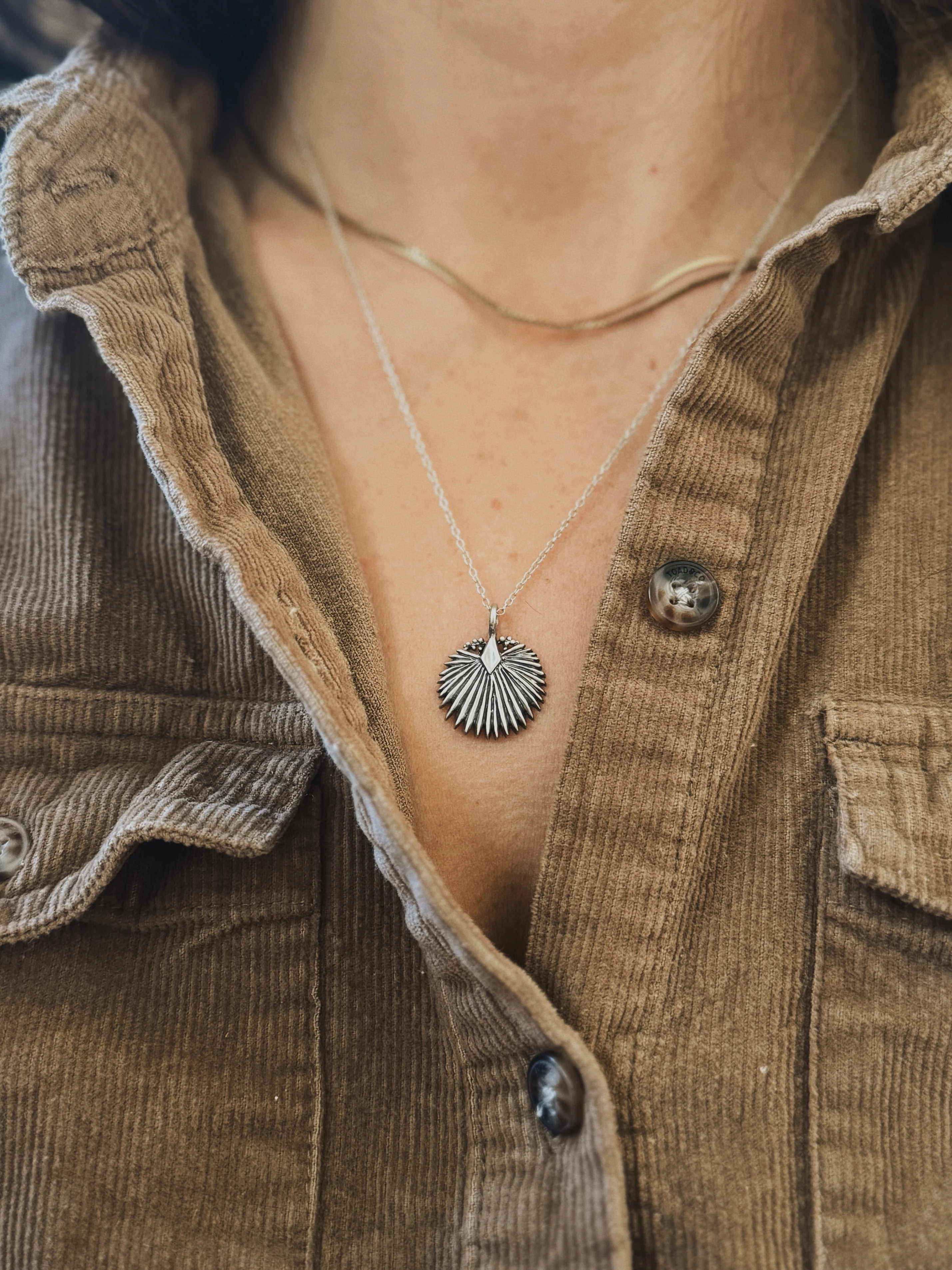 PALMETTO LEAF PENDANT — SMALL - Image 7