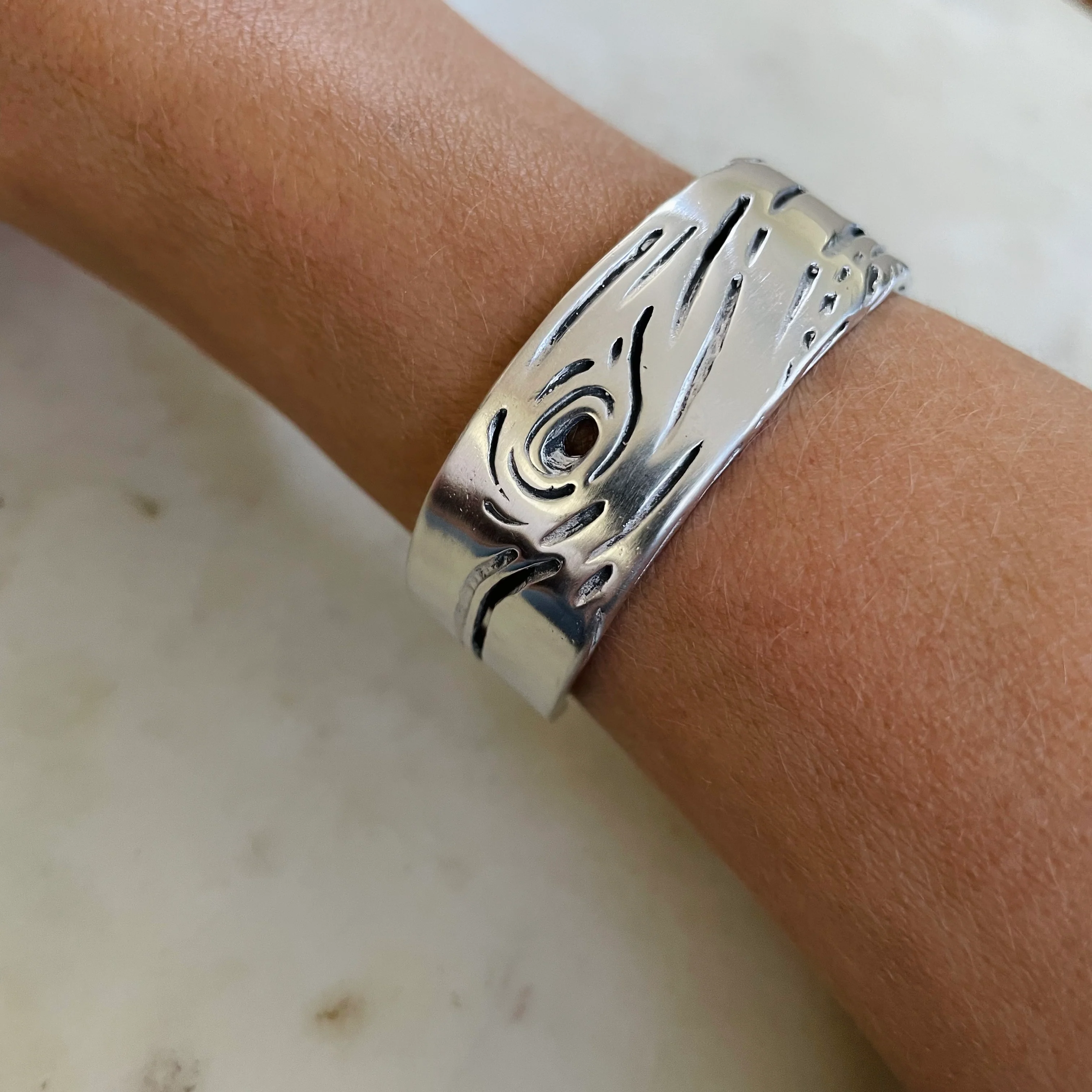 ARCHIVE — PECKY CYPRESS CUFF - Image 15