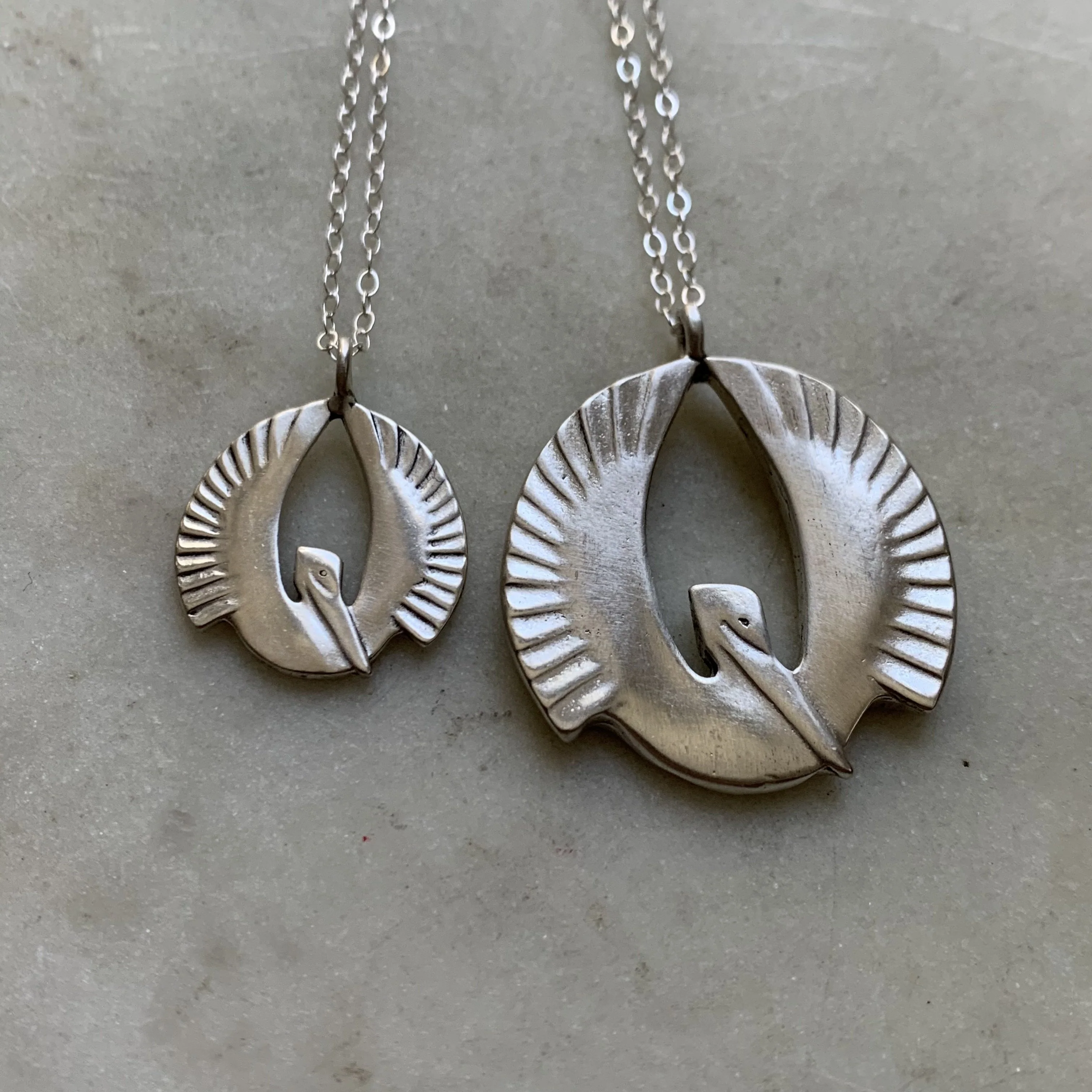 PELICAN RISING PENDANT — SMALL - Image 9