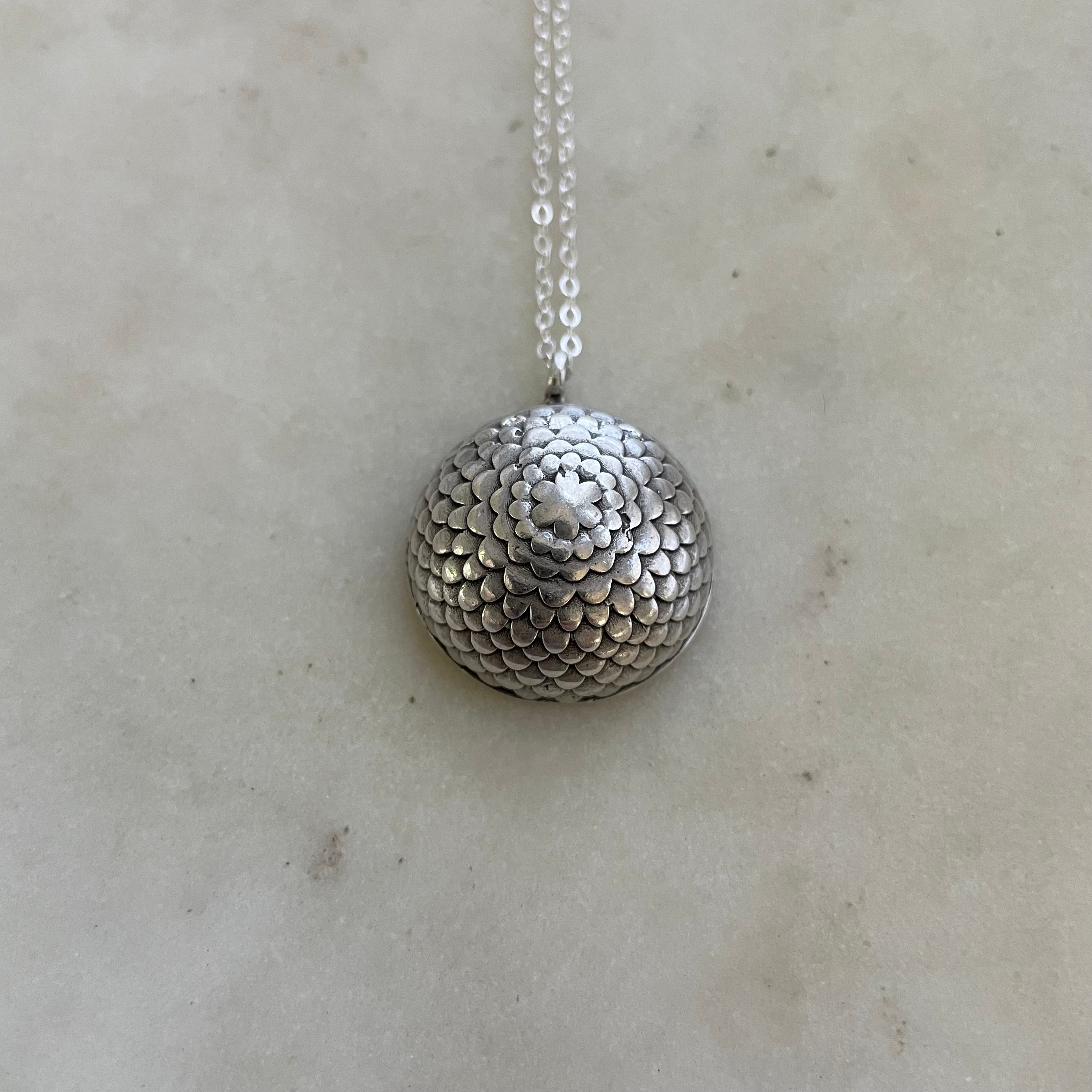 ARCHIVE — LASM PLANETARIUM PENDANT - Image 12