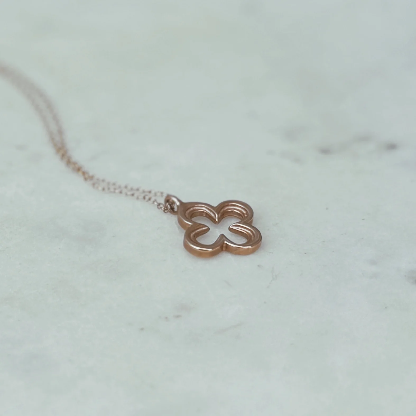 QUATREFOIL PENDANT — LARGE - Image 4