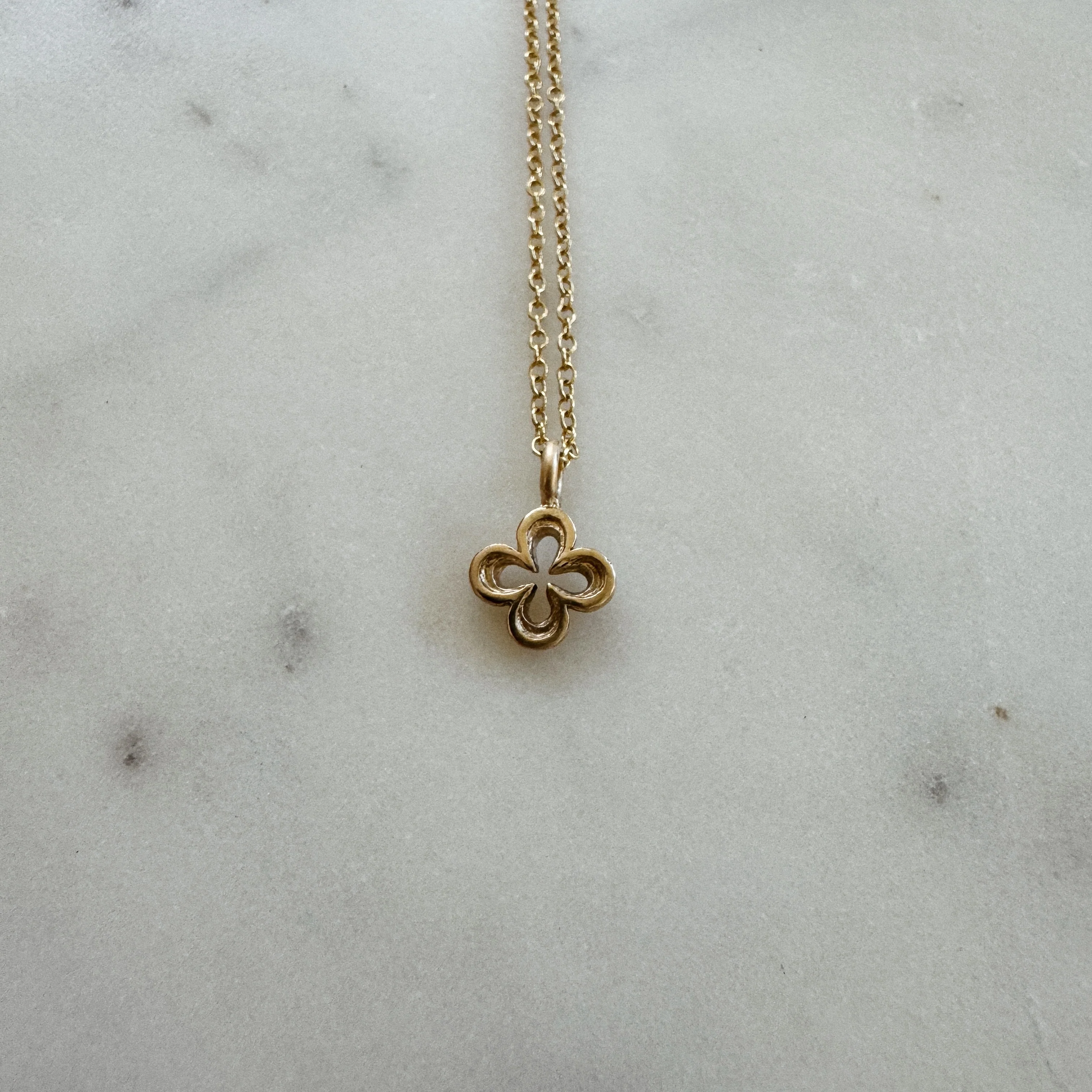 14K GOLD QUATREFOIL PENDANT — SMALL