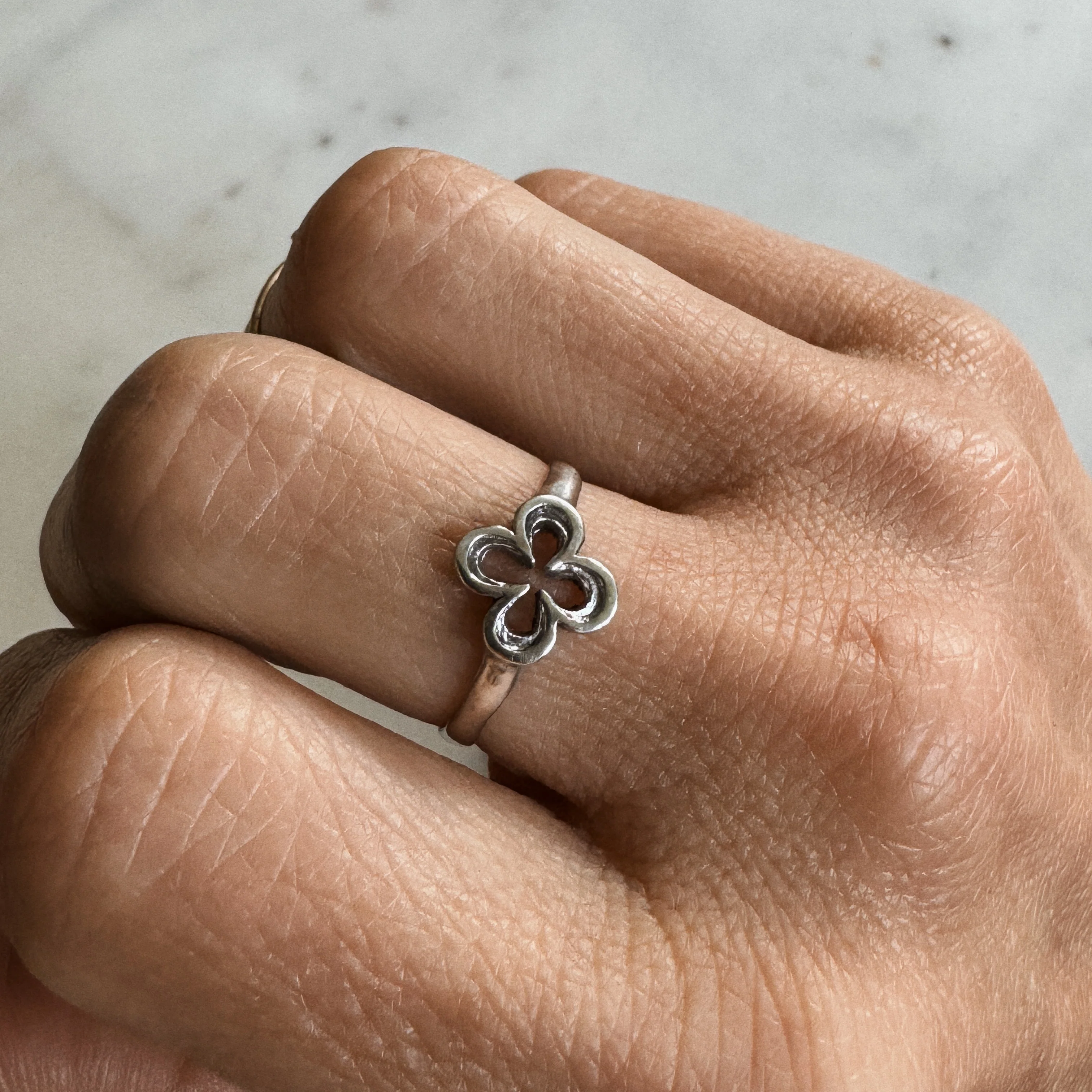 QUATREFOIL RING - Image 9