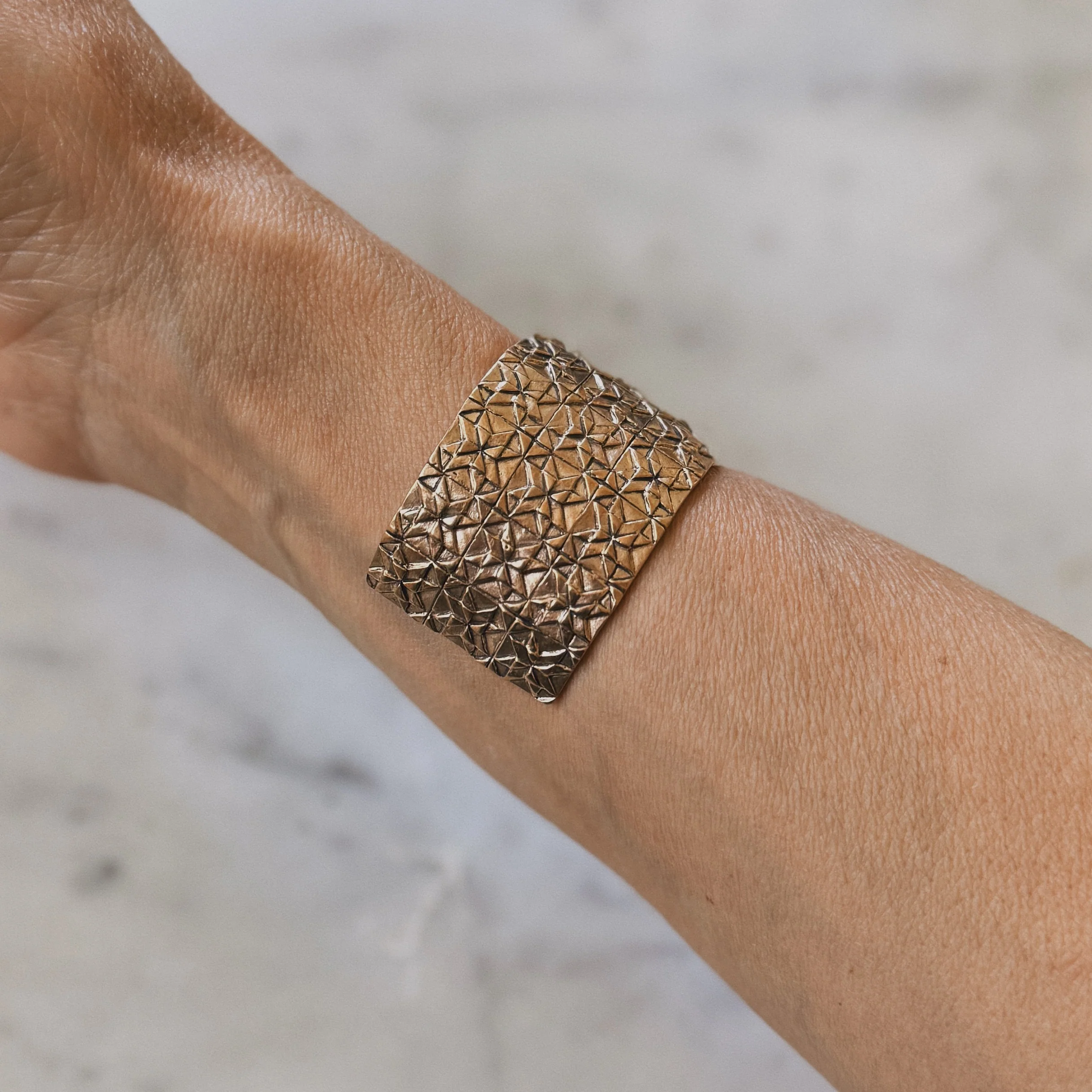 QUILT SQUARE CUFF — THREE ROW - Image 9