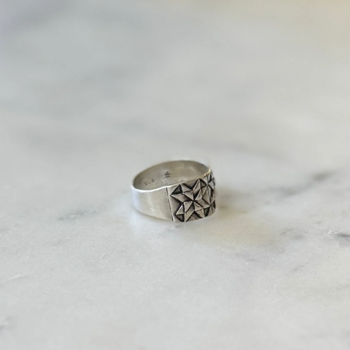 QUILT SQUARE RING - Image 12