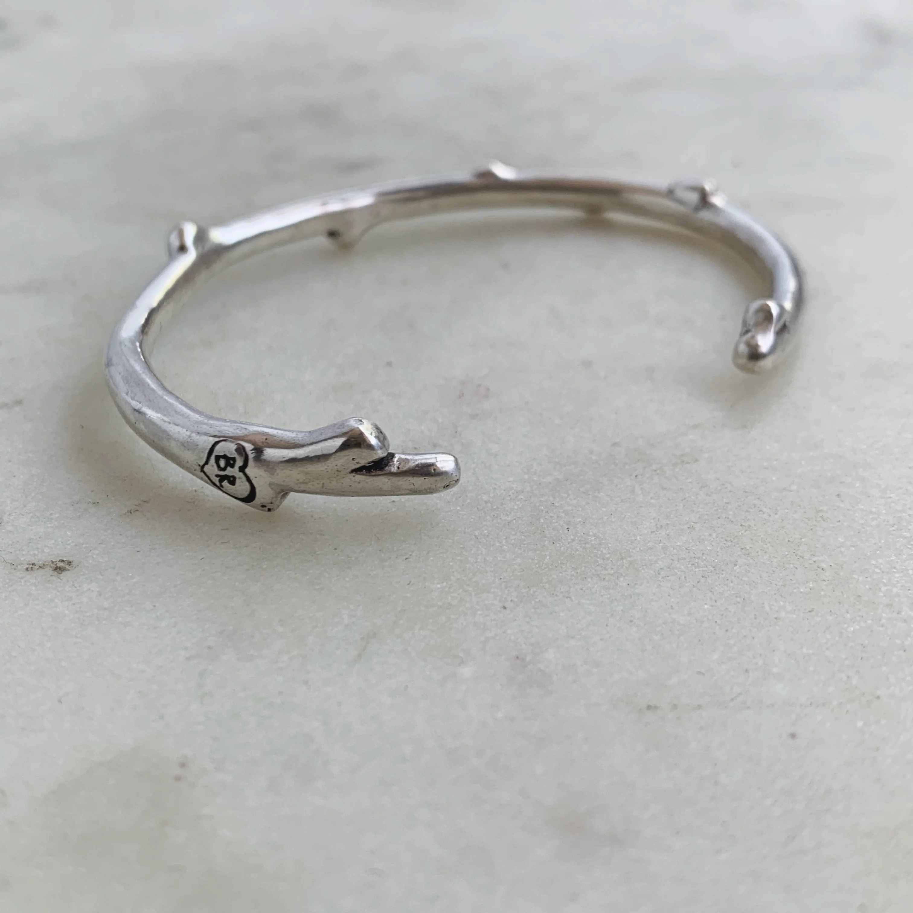 RED STICK LOVE CUFF - Image 8