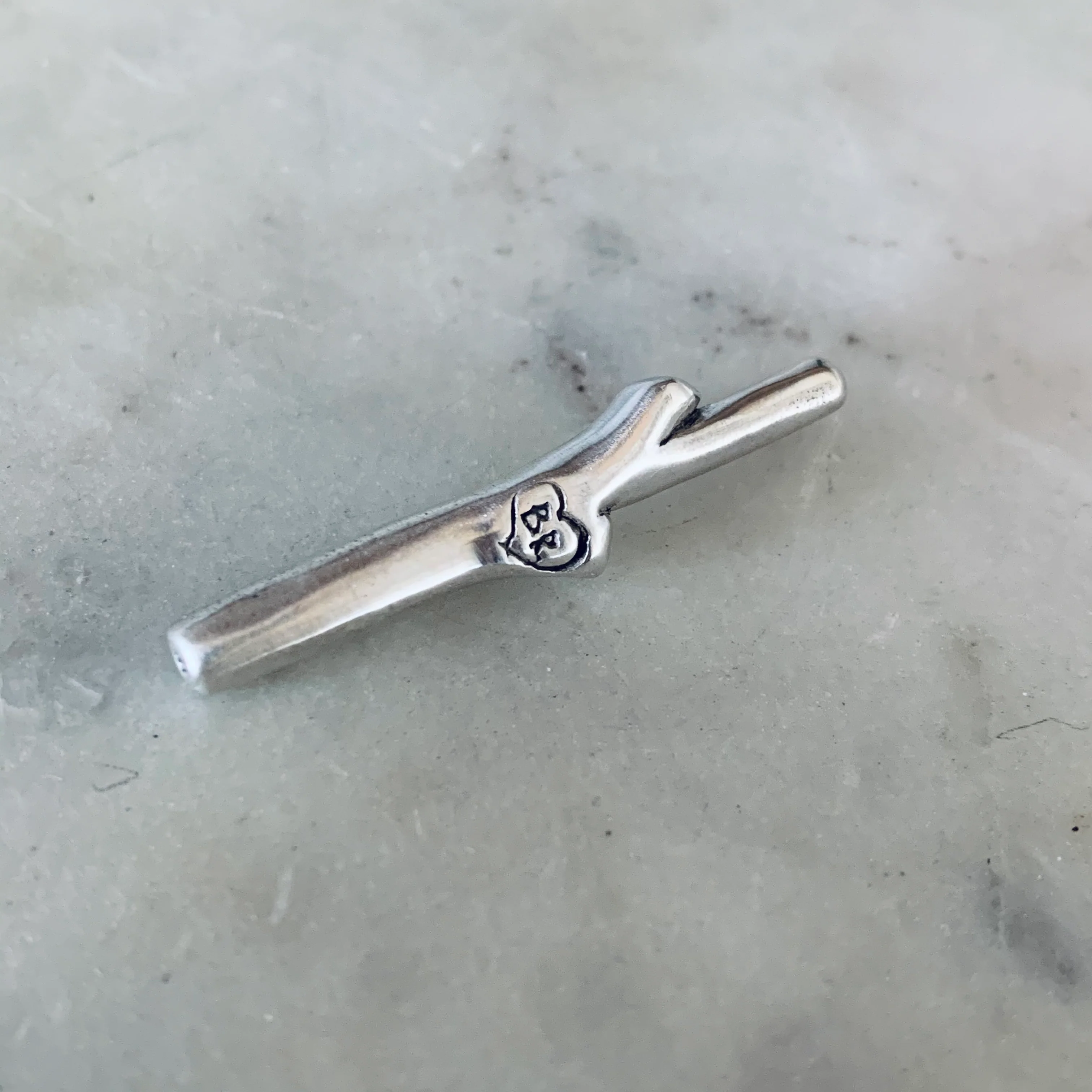 RED STICK LOVE TIE/LAPEL PIN - Image 4