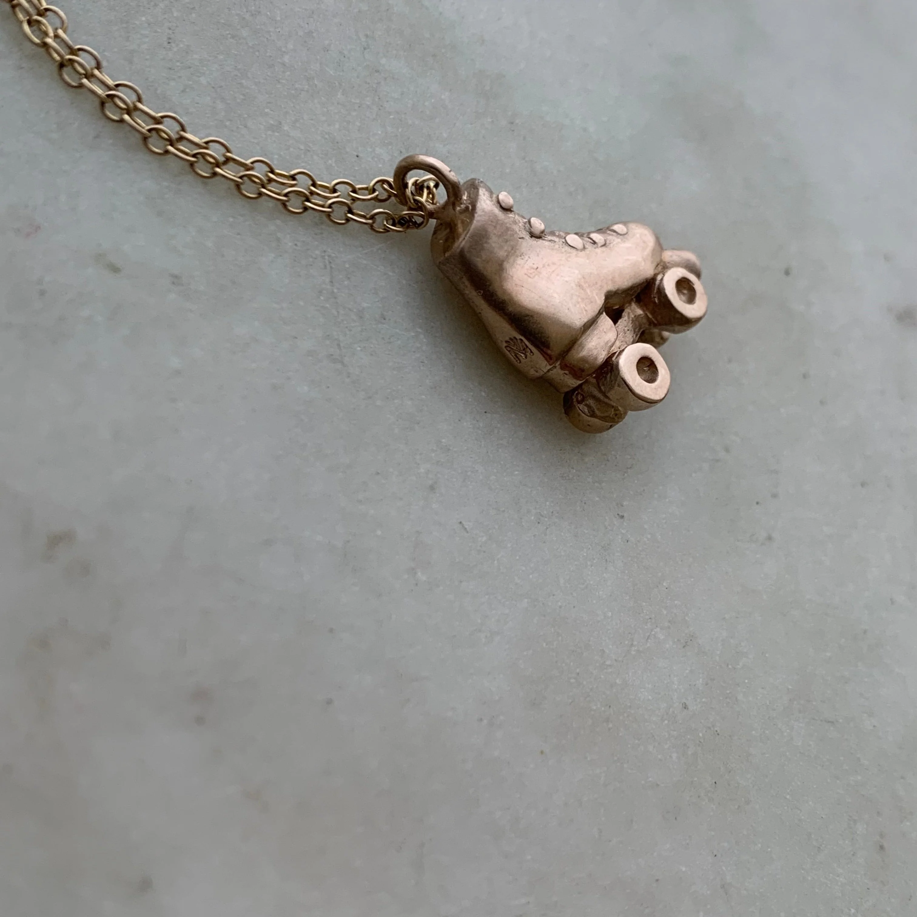 ARCHIVE — ROLLER SKATE PENDANT - Image 6