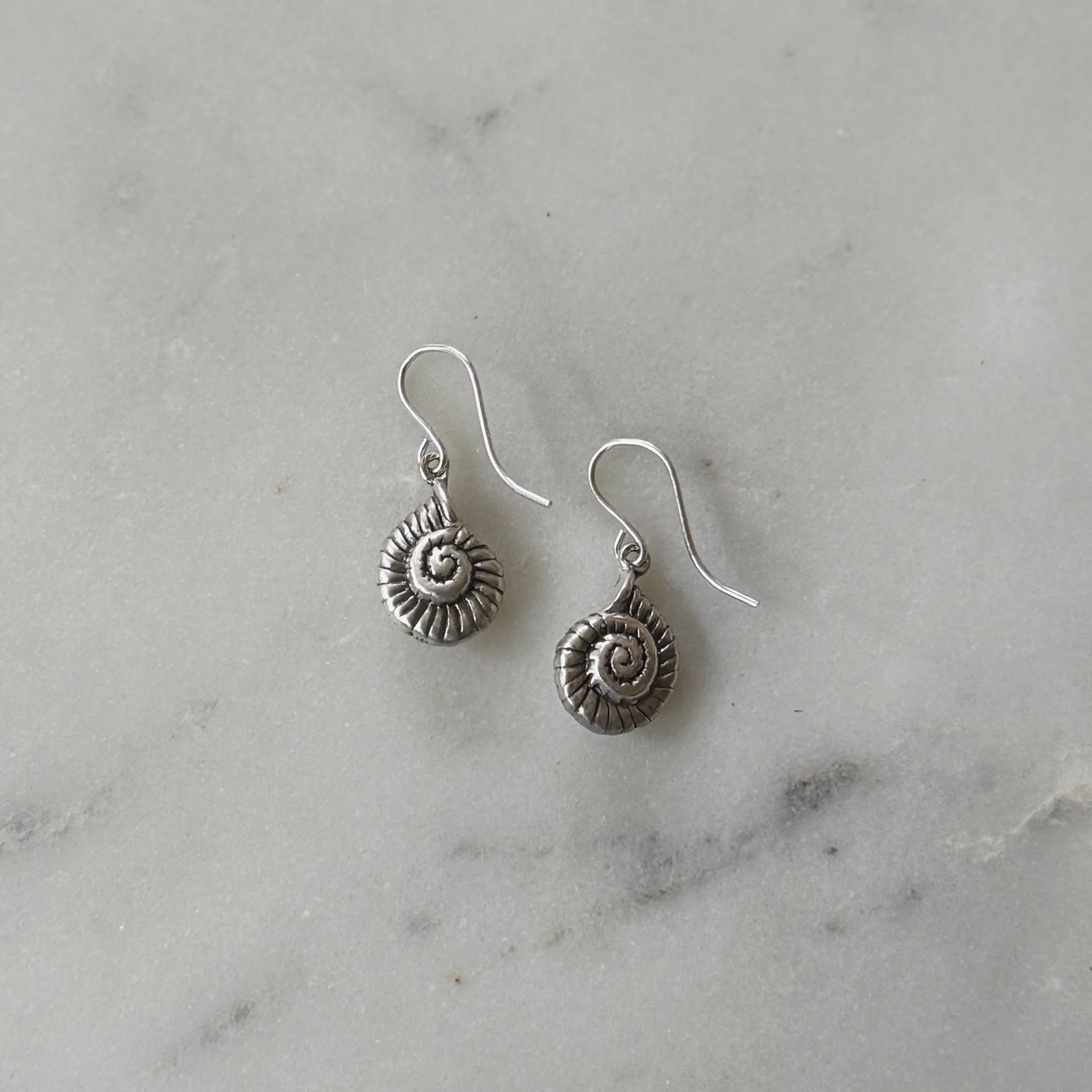 SNAIL EARRINGS - Image 6