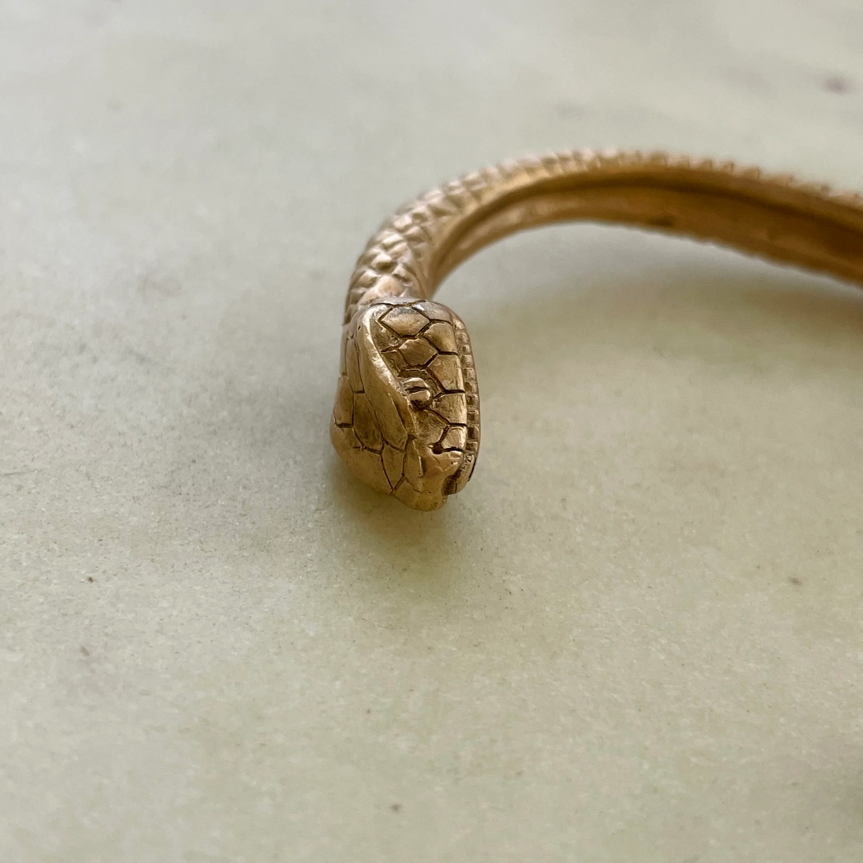 SNAKE-ROPE CUFF - Image 7