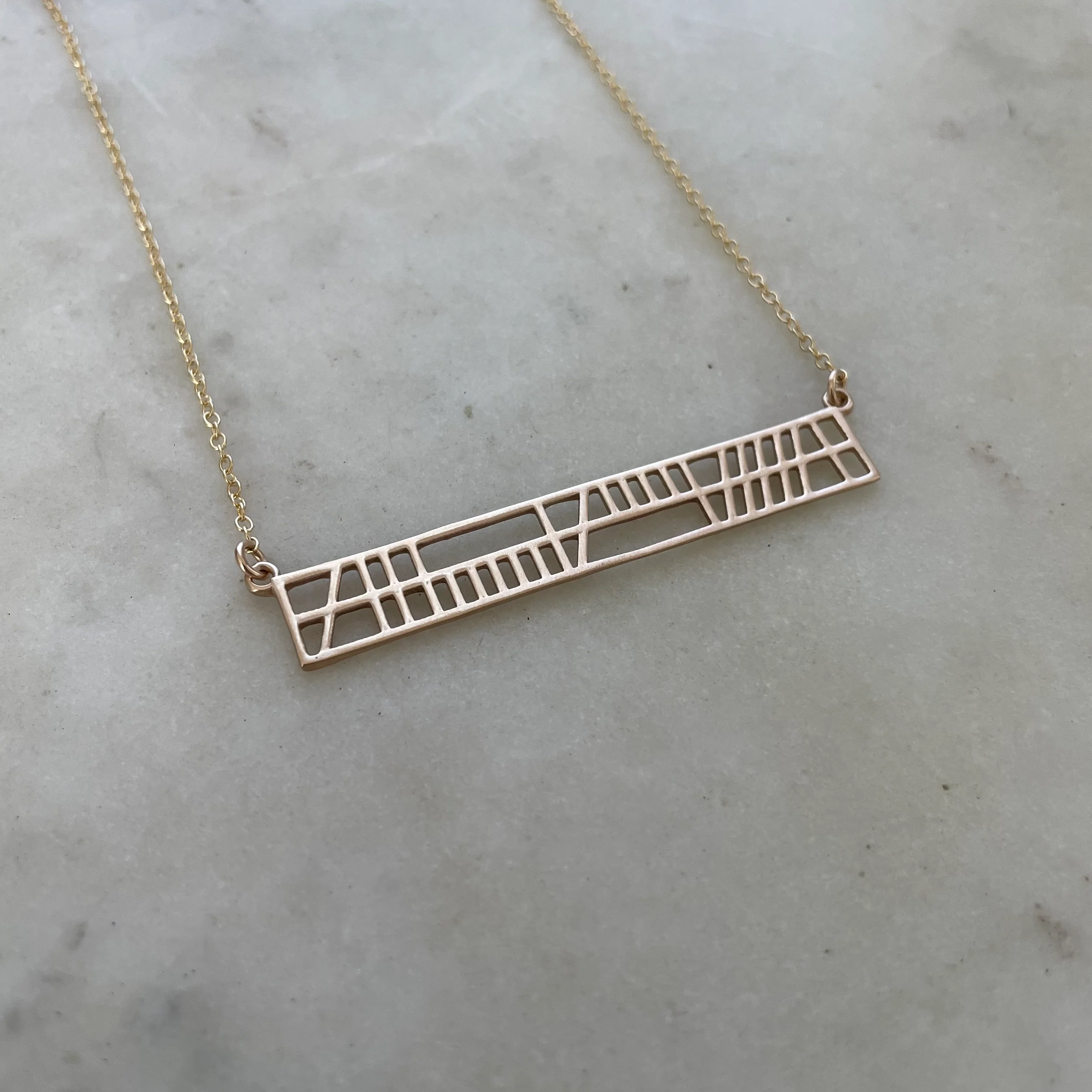 SOUL FRIEND BAR NECKLACE - Image 4