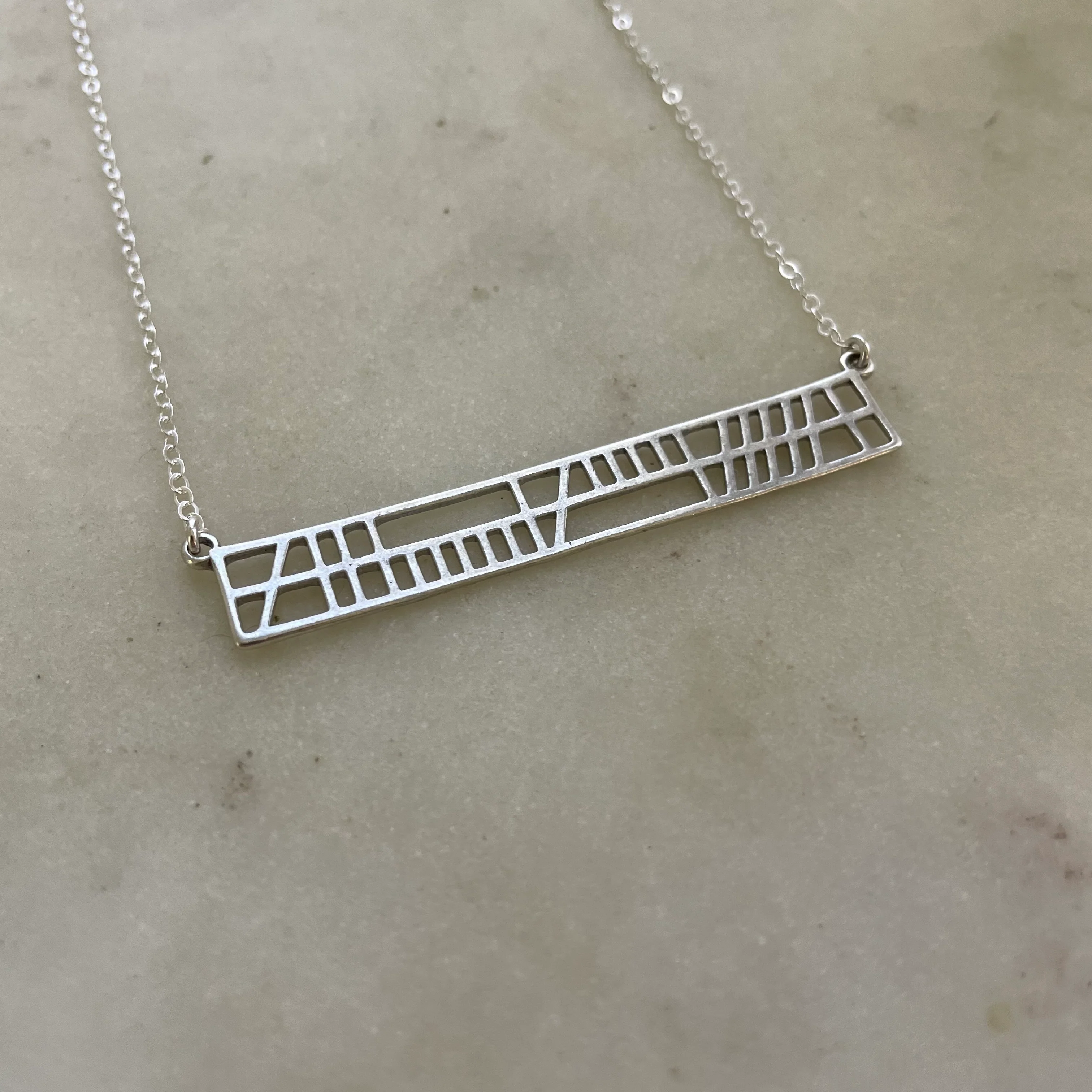 SOUL FRIEND BAR NECKLACE - Image 8