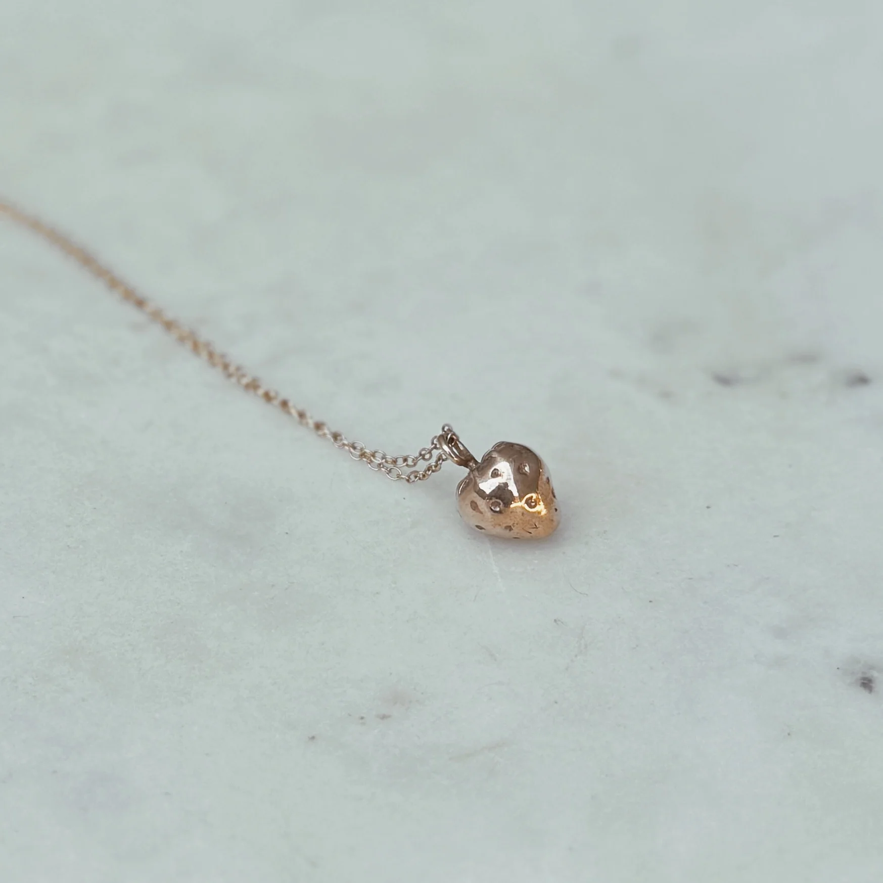 ARCHIVE — STRAWBERRY PENDANT — LARGE - Image 4