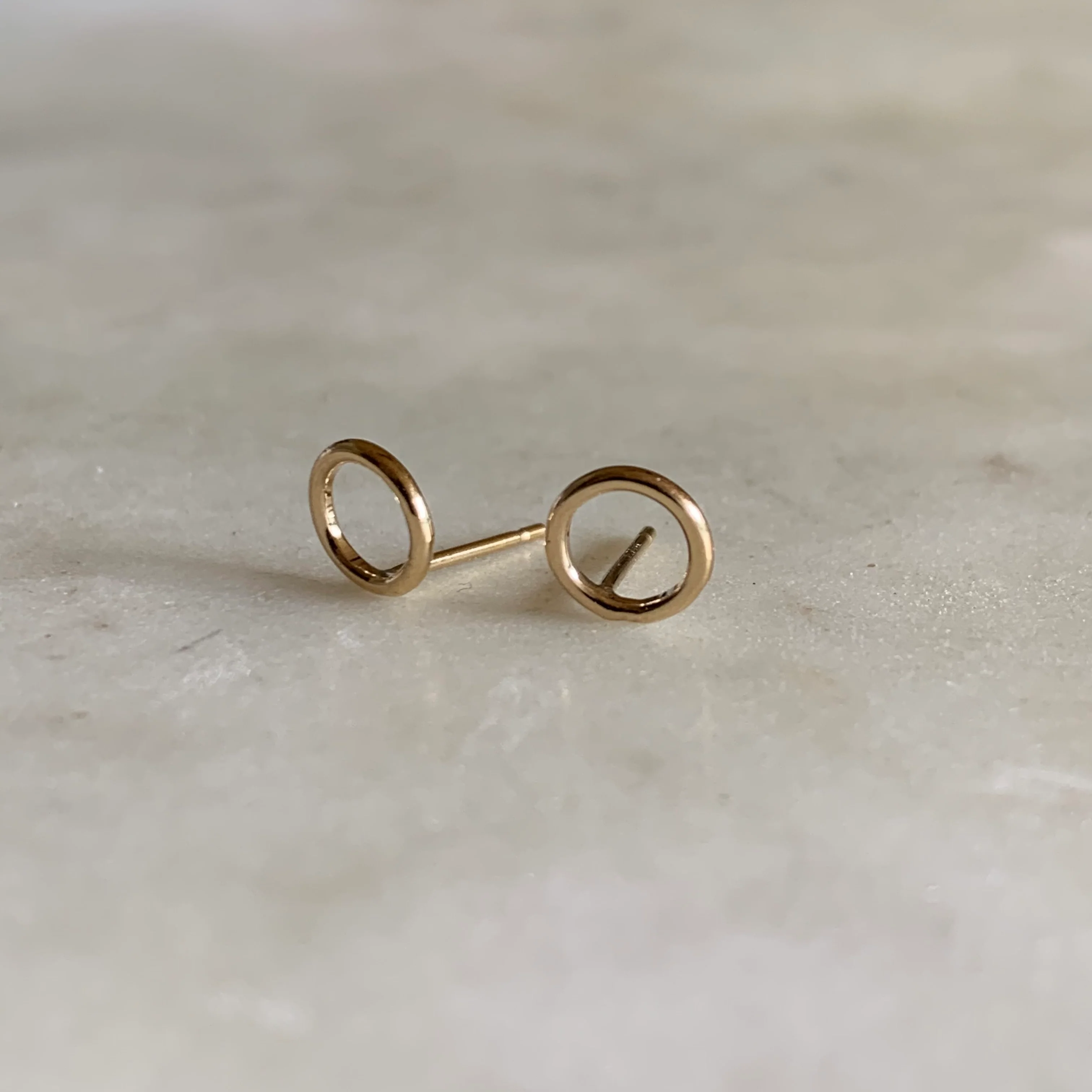 STUDS — CIRCLES - Image 3