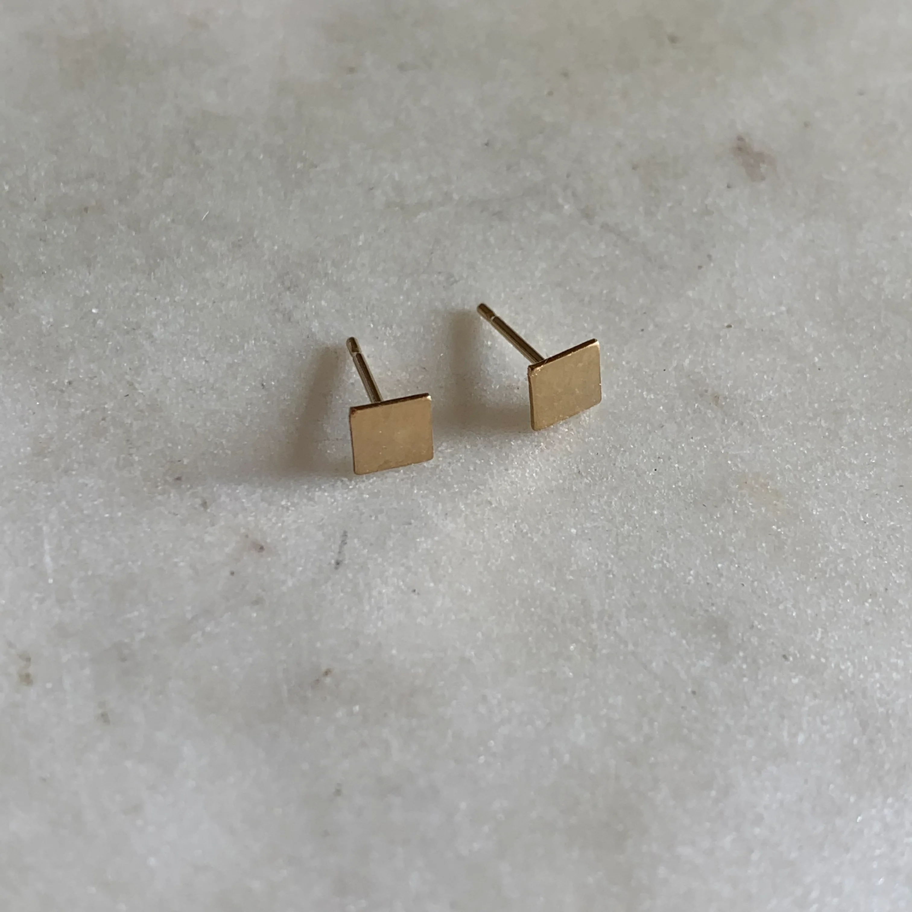 STUDS — SQUARES - Image 4