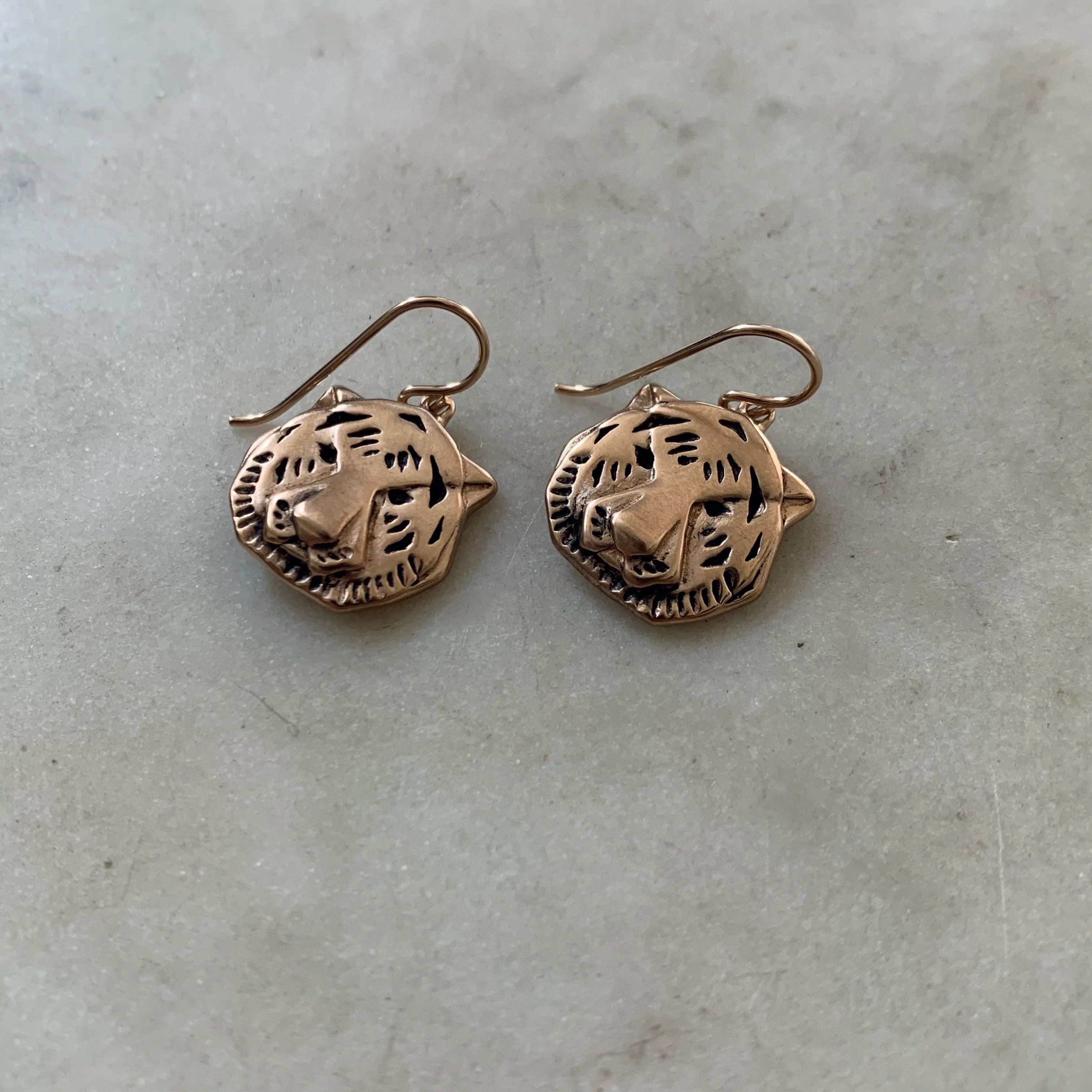 TIGER EARRINGS - Image 4