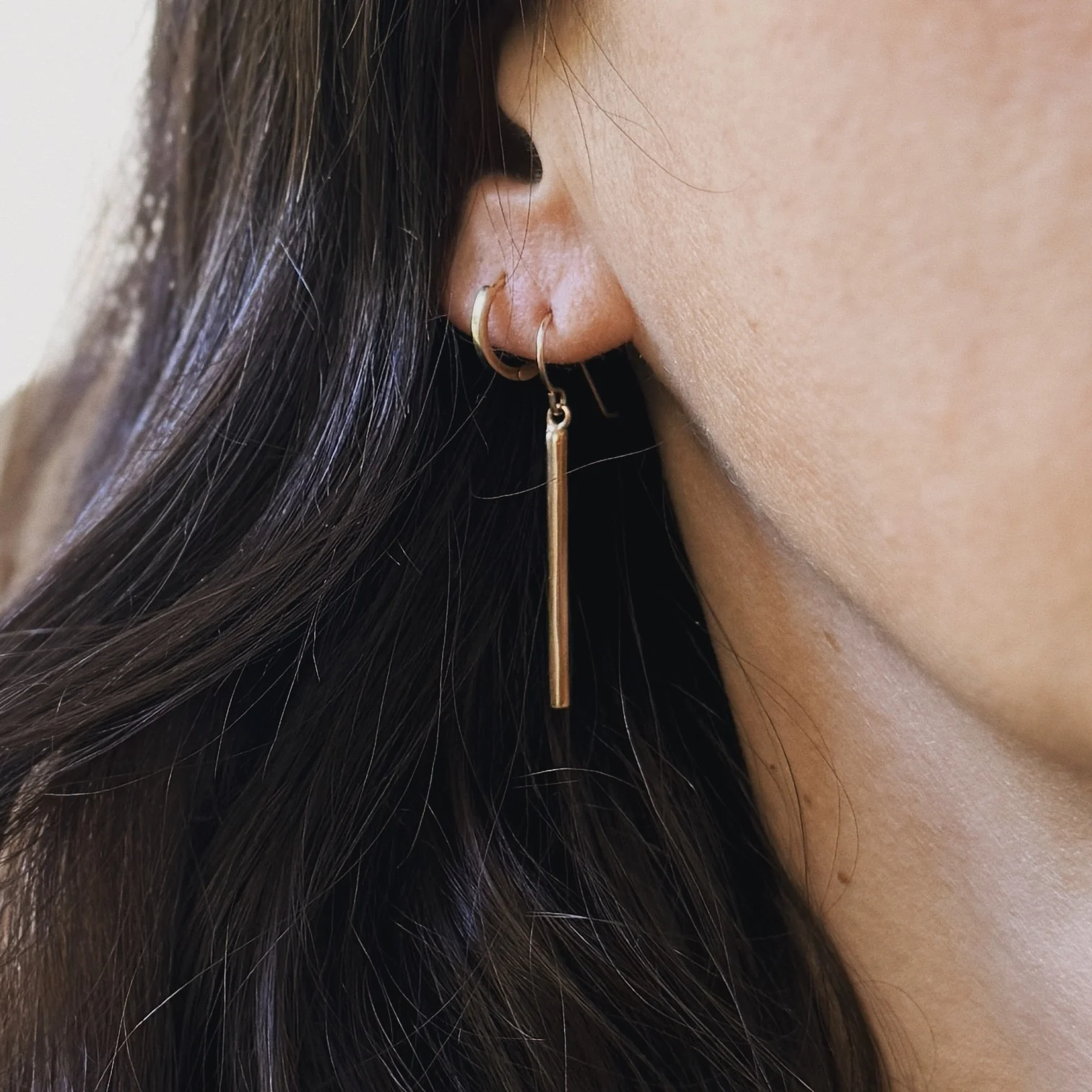ARCHIVE — TRIANGLE EARRINGS - Image 3