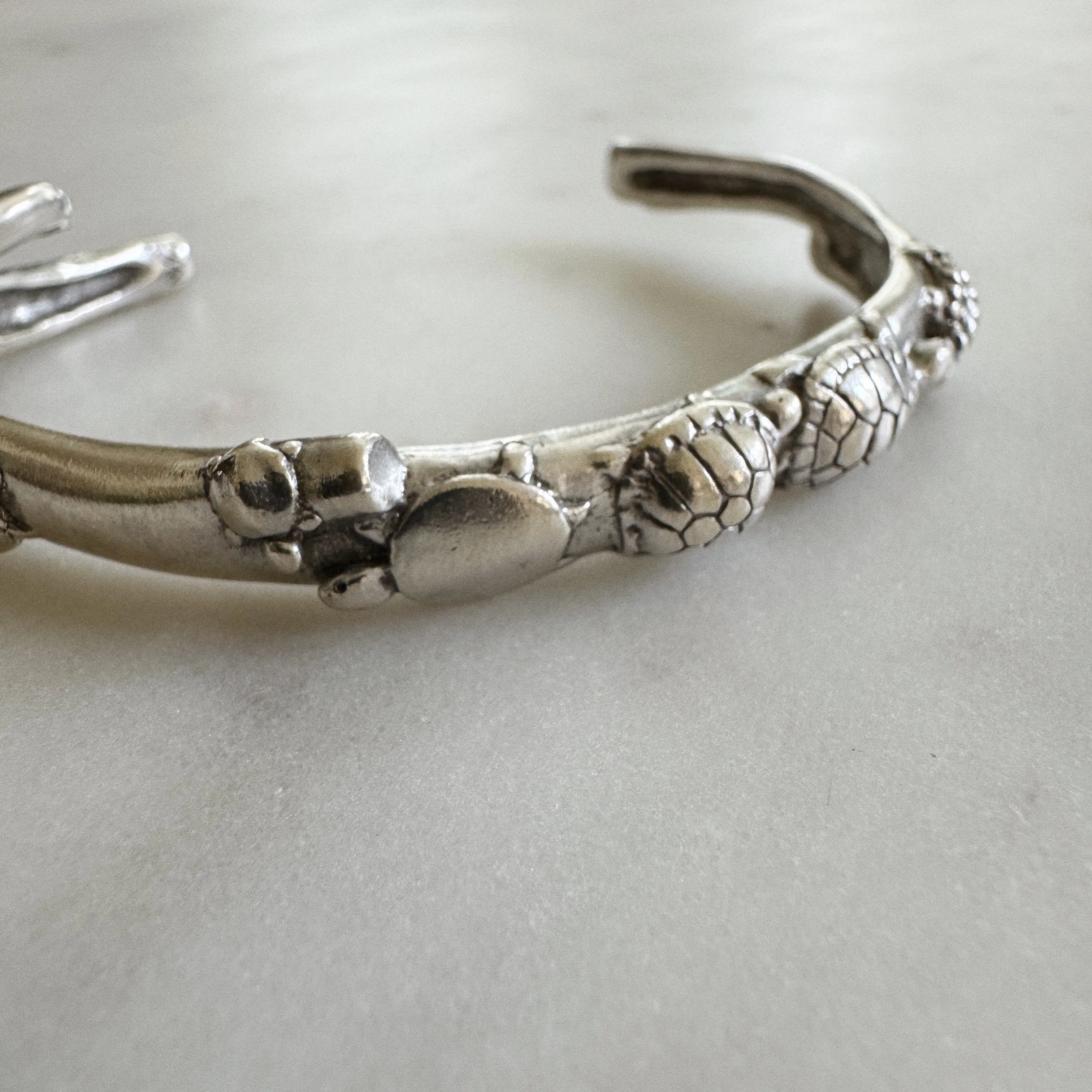 TURTLE CUFF - Image 18